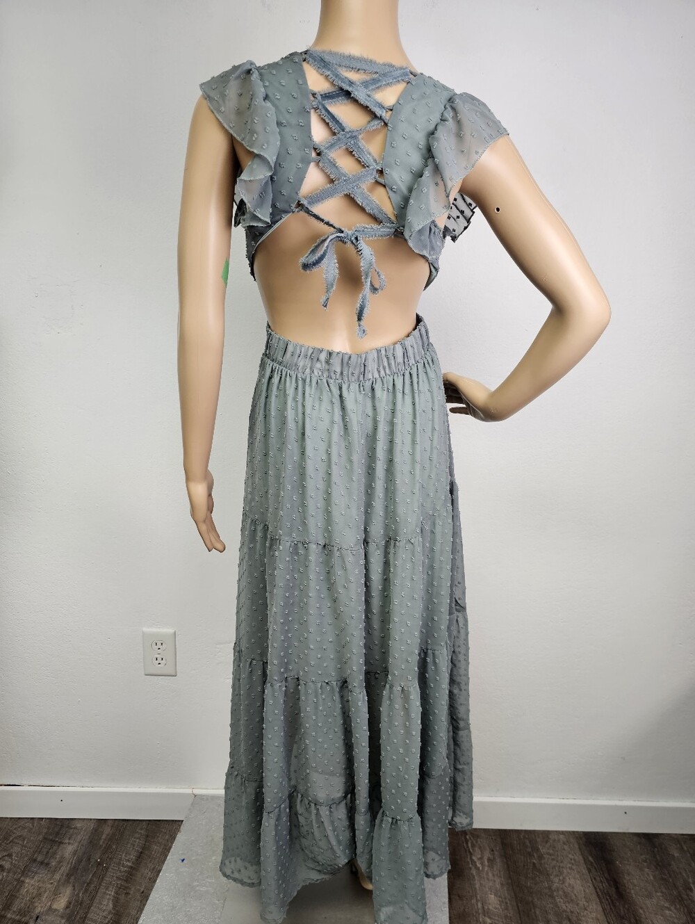 Altar'd State Sage Green Swiss Dot Tiered Maxi Dress Lace Back Sz M Fairycore - Picture 3 of 10